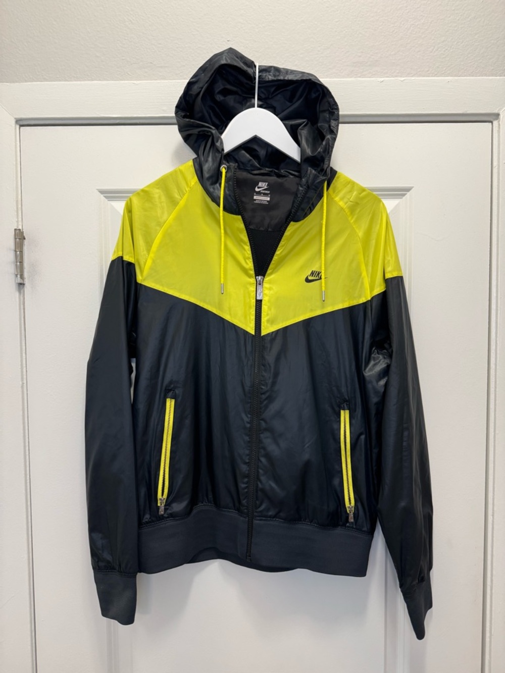 Nike Windrunner Windbreaker Jacket Yellow Black